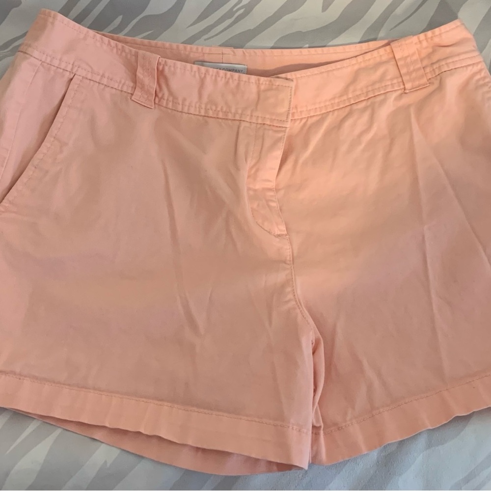 New York & Company Soft Peach Women's Bermudas